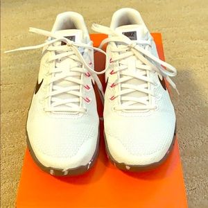 Women’s Nike Metcon 4